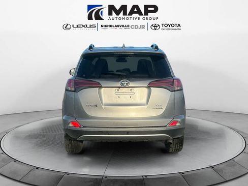 Used 2017 Toyota RAV4 XLE image 4