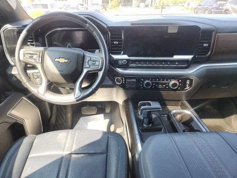 Used 2026 Chevrolet Silverado 1500 High Country w/ Technology Package AWD/4WD image 7