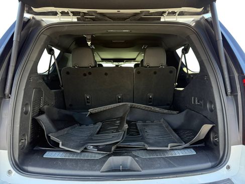 Used 2023 GMC Yukon XL Denali w/ LPO, Floor Liner Package AWD/4WD image 17