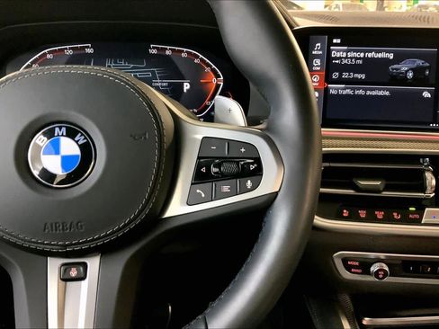 Certified 2023 BMW X6 xDrive40i w/ Executive Package image 23