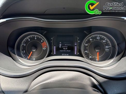 Certified 2019 Jeep Cherokee Latitude w/ Popular Appearance Group FWD image 43