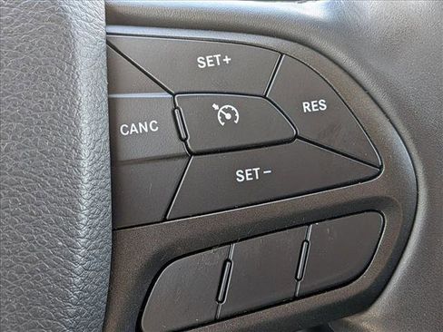 Used 2021 Jeep Cherokee Trailhawk AWD/4WD image 12