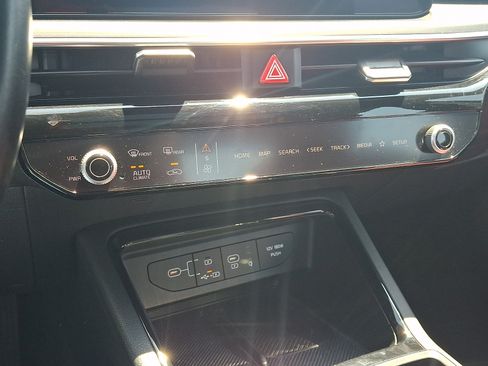 Certified 2025 Kia K5 GT-Line w/ GT-Line Premium Package FWD image 16