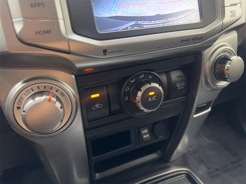 Used 2018 Toyota 4Runner 2WD image 70