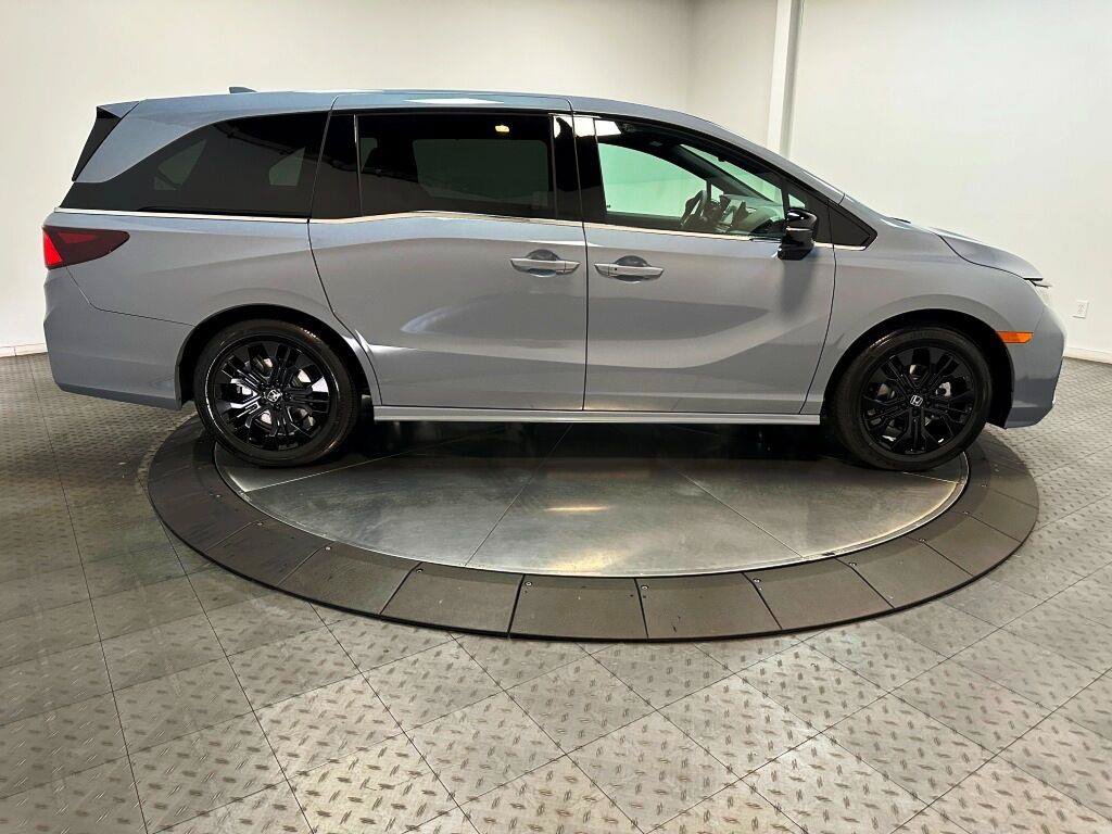 New 2026 Honda Odyssey Sport-L image 9