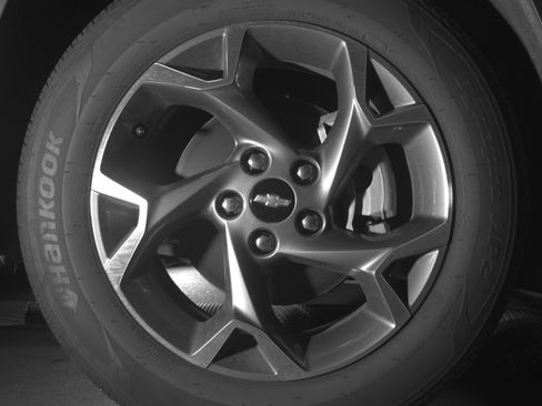 Used 2025 Chevrolet Trax LT w/ LT Convenience Package FWD image 13