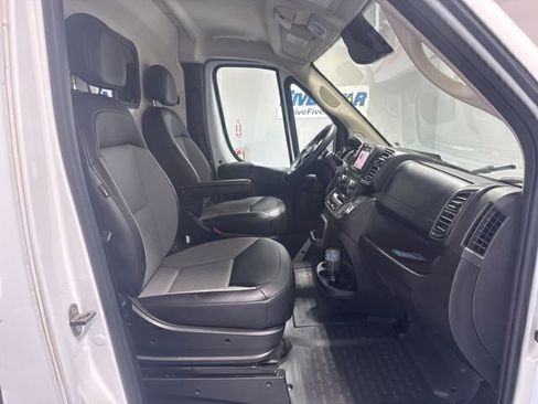 Used 2024 RAM ProMaster 2500 w/ Convenience Group FWD image 23