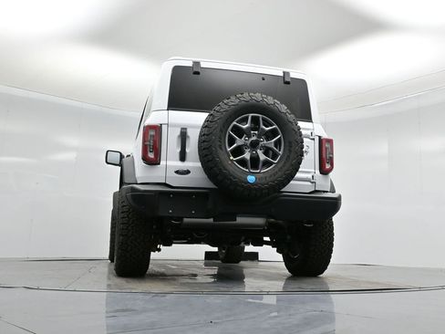 New 2025 Ford Bronco Badlands image 50