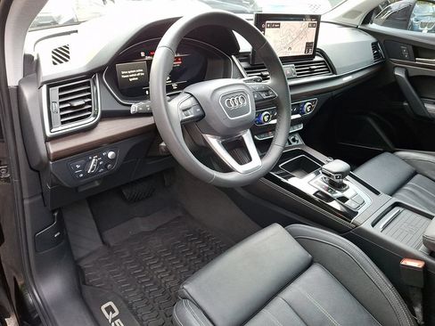 Used 2023 Audi Q5 2.0T Prestige w/ Prestige Package AWD/4WD image 10