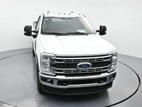 Used 2024 Ford F350 XLT w/ 360-Degree Camera Package image 26