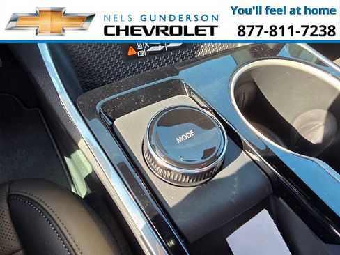 New 2026 Chevrolet Equinox LT w/ Convenience Package II AWD/4WD image 26