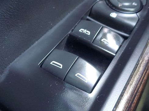 Used 2020 GMC Sierra 1500 SLE w/ SLE Value Package image 34