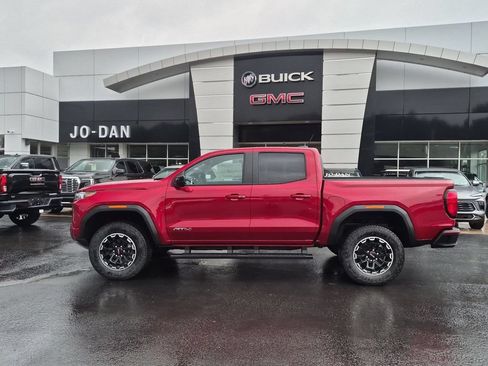 New 2026 GMC Canyon AT4 w/ Technology Plus Package AWD/4WD image 8