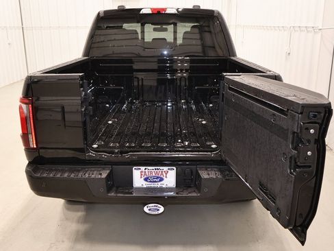 New 2025 Ford F150 Platinum w/ Equipment Group 703A Plus image 32