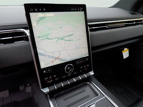 New 2026 GMC Sierra EV Elevation image 15