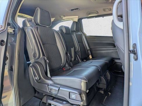 Used 2023 Honda Odyssey Elite image 20
