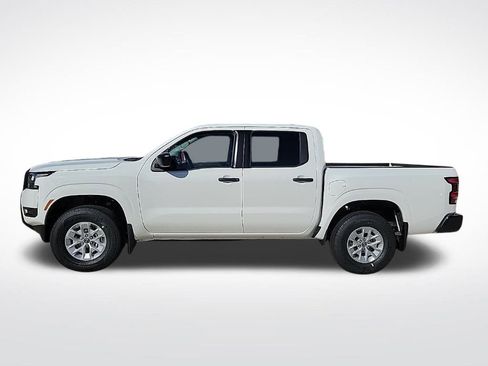 New 2026 Nissan Frontier S image 2
