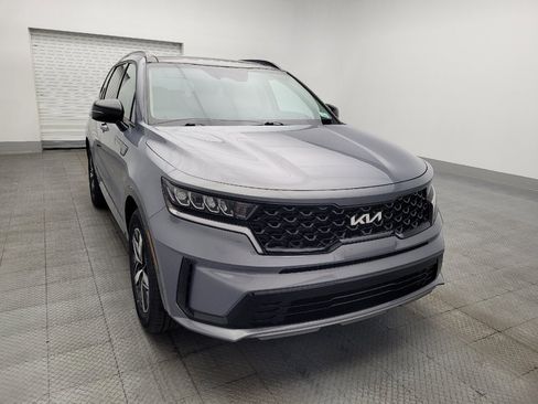Used 2023 Kia Sorento S w/ Panoramic Sunroof Package image 14