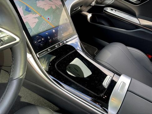 Certified 2024 Mercedes-Benz CLE 300 4MATIC Coupe image 19