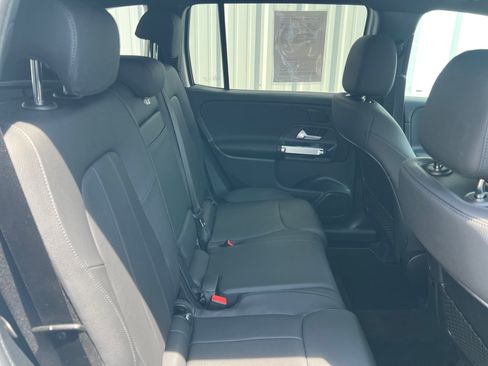 Used 2026 Mercedes-Benz GLB 250 image 23