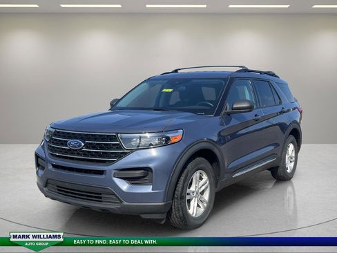 Used 2021 Ford Explorer XLT w/ Class III Trailer Tow Package AWD/4WD image 7