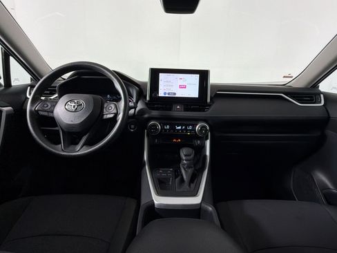 Used 2025 Toyota RAV4 XLE w/ Convenience Package FWD image 14