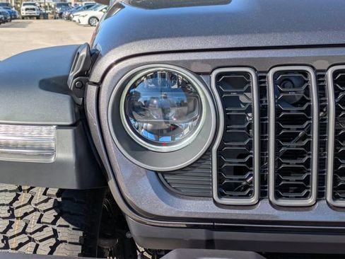 New 2026 Jeep Gladiator Rubicon AWD/4WD image 10