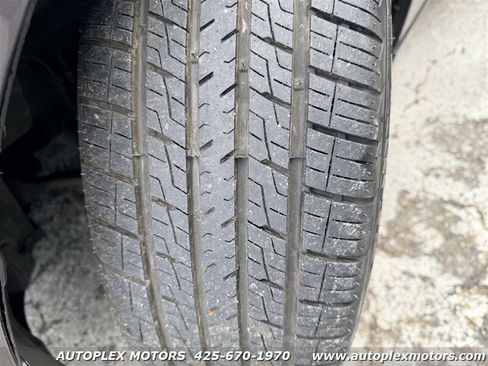 Used 2013 Dodge Charger R/T RWD image 23