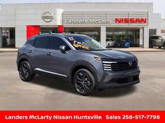 Used 2025 Nissan Kicks SR w/ Illumination Package 360° Tour