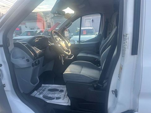 Used 2016 Ford Transit 250 130 Low Roof w/ Exterior Upgrade Package RWD image 16