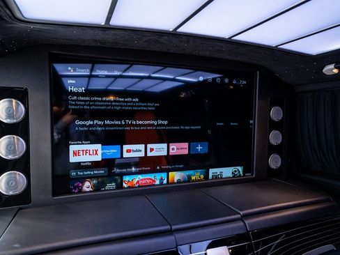 Used 2021 Mercedes-Benz Metris Passenger image 52