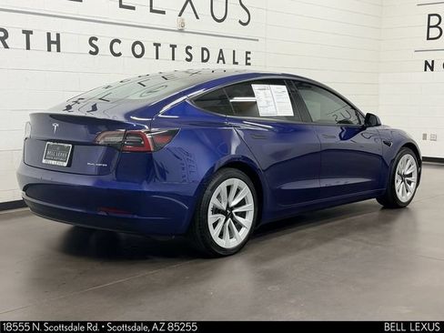 Used 2022 Tesla Model 3 Long Range AWD/4WD image 4