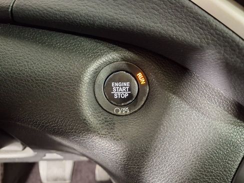 Used 2018 Jeep Cherokee Trailhawk w/ Quick Order Package 27L image 16