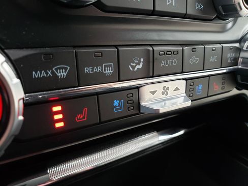Used 2023 Ford F150 Lariat AWD/4WD image 26