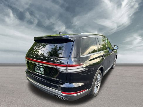 Used 2022 Lincoln Aviator Reserve w/ Equipment Group 201A image 5