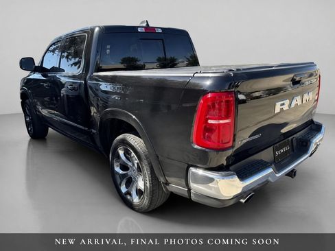 Used 2025 RAM 1500 Limited AWD/4WD image 3