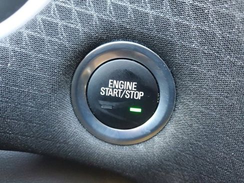 Used 2023 Chevrolet Malibu LT image 33