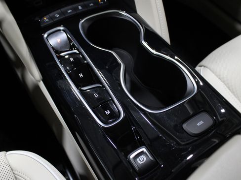 Used 2023 Buick Envision Avenir image 26