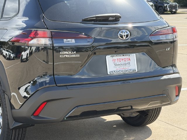 New 2026 Toyota Corolla Cross LE FWD image 6