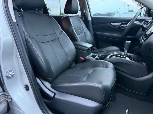 Used 2016 Nissan Rogue SL w/ SL Premium Package image 27