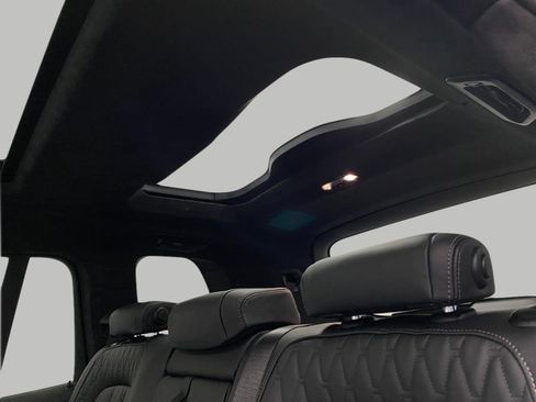 Certified 2026 BMW X7 M60i AWD/4WD image 32