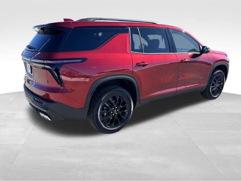 New 2026 Chevrolet Traverse LT w/ Midnight/Sport Edition image 5