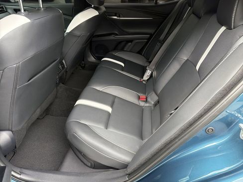 Used 2026 Toyota Camry SE FWD image 18