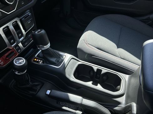 New 2026 Jeep Wrangler Rubicon image 22