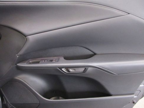 Used 2025 Lexus RX 350 w/ Convenience Package image 22