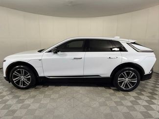 New 2026 Cadillac Lyriq Luxury RWD video 3