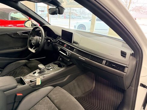 Used 2019 Audi S4 Prestige w/ Prestige Package image 46