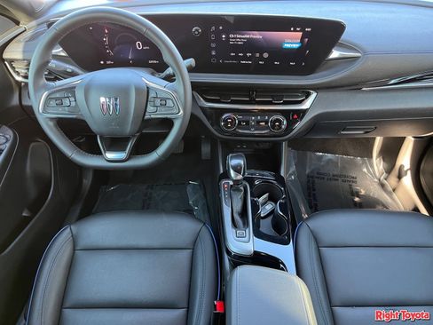 Used 2024 Buick Envista Sport Touring w/ Advanced Safety Package FWD image 15