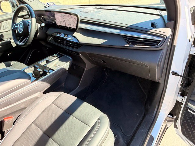 Used 2026 Buick Enclave Sport Touring FWD image 15