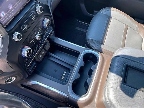 Used 2020 GMC Sierra 1500 Denali w/ Denali Ultimate Package AWD/4WD image 15